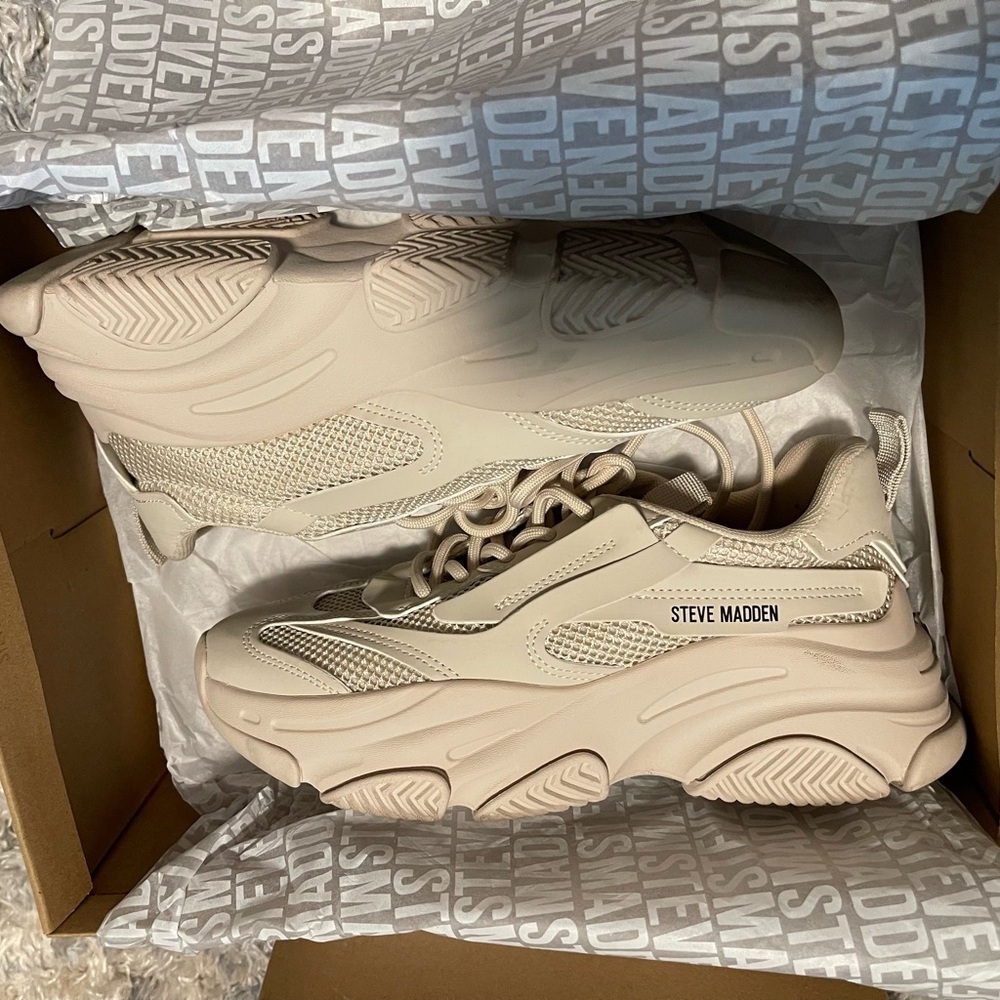 Steve Madden Possession Ivory Sneakers